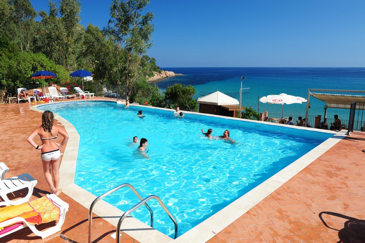 Camping Telis פארק נופש *